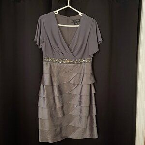 Jessica Howard Gray Dress Size 8